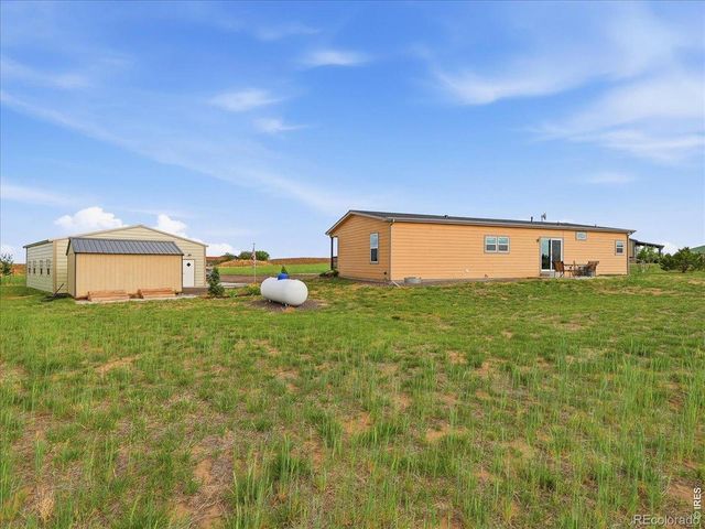 9965 County Road 57, Keenesburg, CO 80643