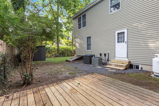 62 Douglaston Road, Sound Beach, NY 11789