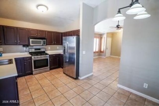 1811 S 1811 S 39th Street 88, Mesa, AZ 85206