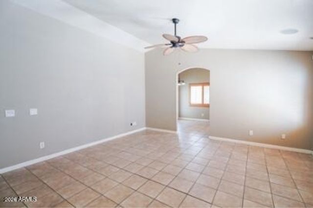 1811 S 1811 S 39th Street 88, Mesa, AZ 85206