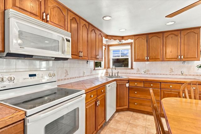 20 Benmor St, Medford, MA 02155