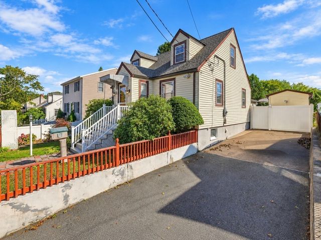 20 Benmor St, Medford, MA 02155