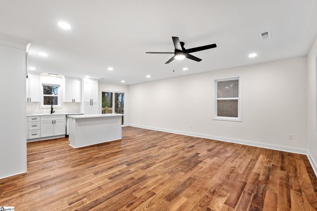 318 Elder Street Extension, Greenville, SC 29607