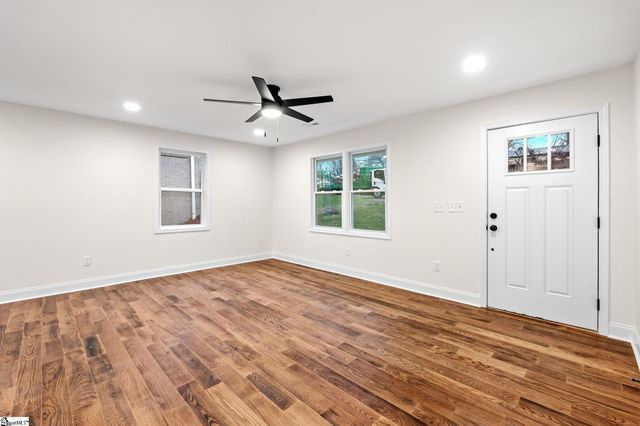 318 Elder Street Extension, Greenville, SC 29607