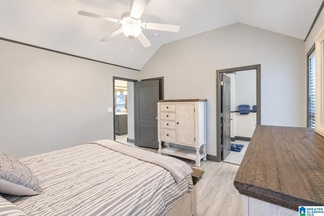 293 VILLAGE DRIVE, Calera, AL 35040