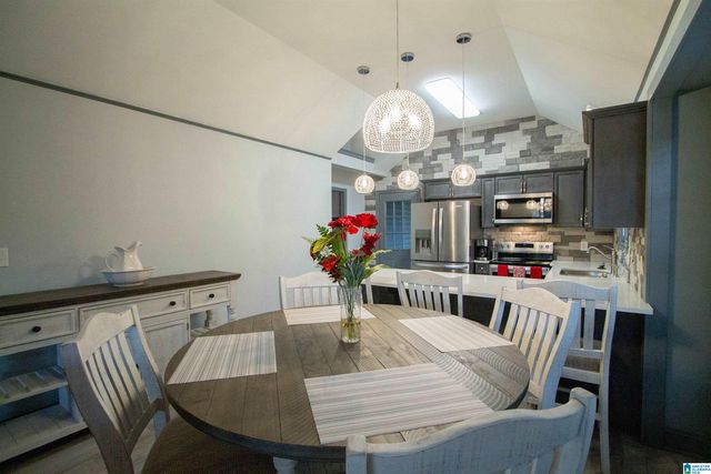 293 VILLAGE DRIVE, Calera, AL 35040