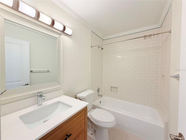 1843 OKLAHOMA AVENUE NE, St Petersburg, FL 33703