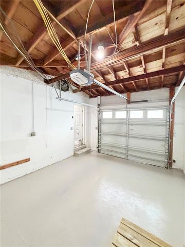1843 OKLAHOMA AVENUE NE, St Petersburg, FL 33703