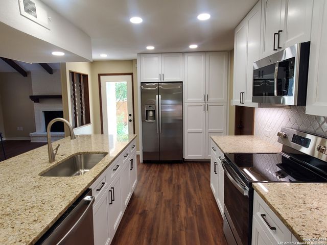 4318 WINDSWEPT, San Antonio, TX 78217
