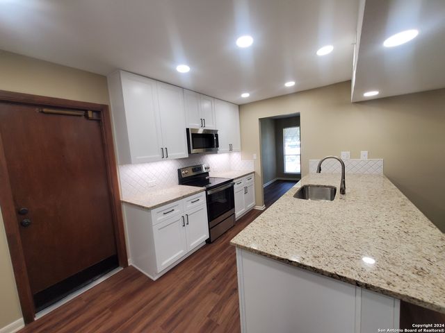 4318 WINDSWEPT, San Antonio, TX 78217