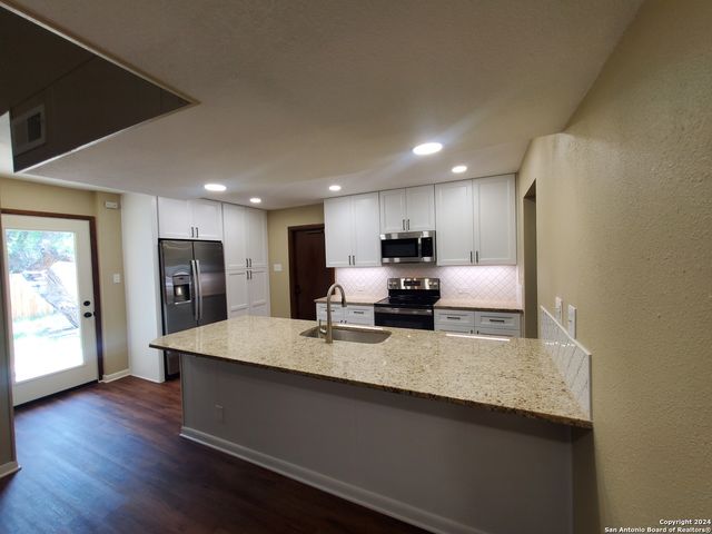4318 WINDSWEPT, San Antonio, TX 78217