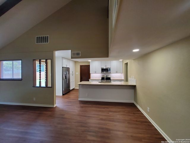 4318 WINDSWEPT, San Antonio, TX 78217