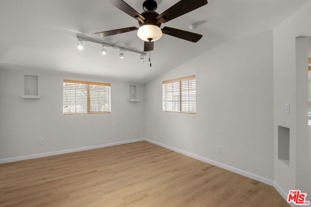 4730 Cerrillos Drive, Woodland Hills (los Angeles), CA 91364