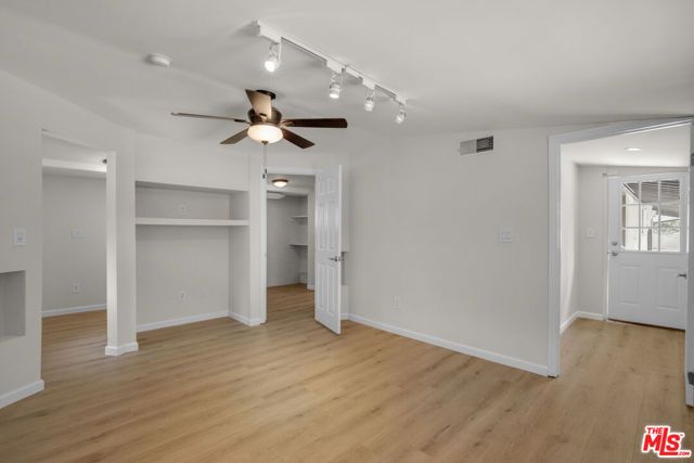 4730 Cerrillos Drive, Woodland Hills (los Angeles), CA 91364