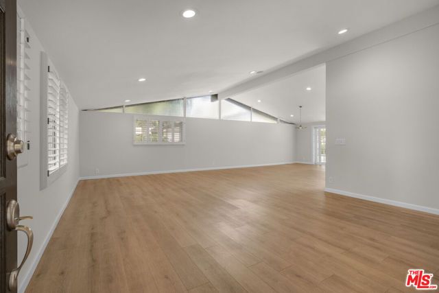 4730 Cerrillos Drive, Woodland Hills (los Angeles), CA 91364