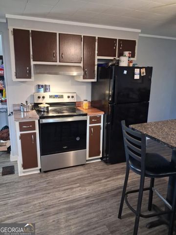 49 N Gill Street, Hazlehurst, GA 31539