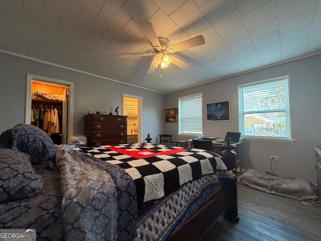 49 N Gill Street, Hazlehurst, GA 31539