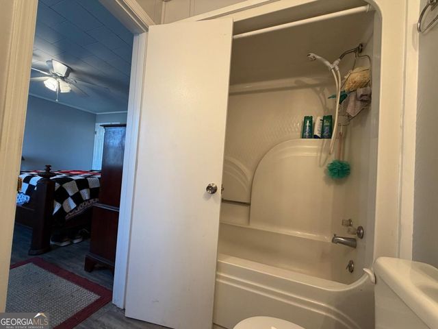 49 N Gill Street, Hazlehurst, GA 31539