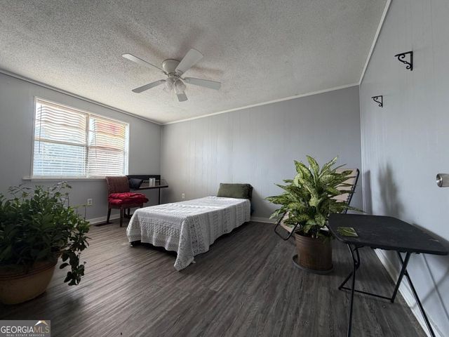 49 N Gill Street, Hazlehurst, GA 31539