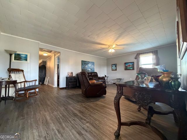 49 N Gill Street, Hazlehurst, GA 31539