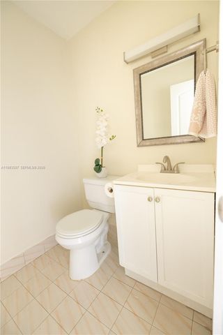 6110 SW 129th Pl 1705, Miami, FL 33183