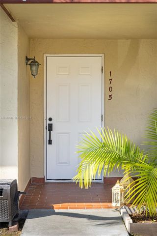 6110 SW 129th Pl 1705, Miami, FL 33183