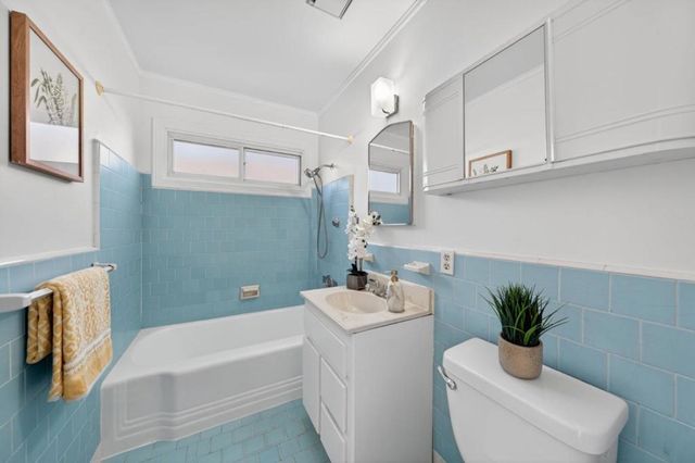 1237 Santa Paula Avenue, San Jose, CA 95110