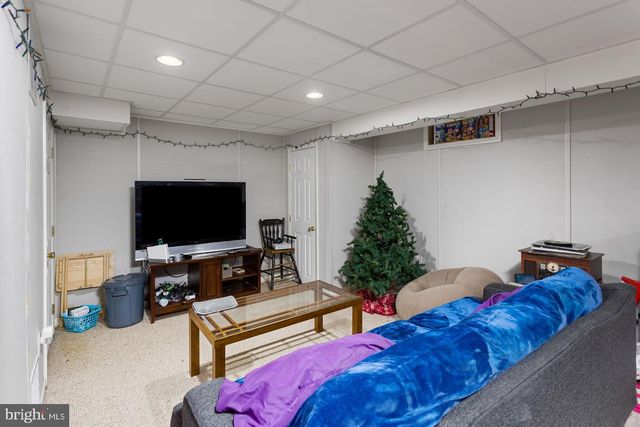 1 SPRAGUE ST, Chesterfield, NJ 08515