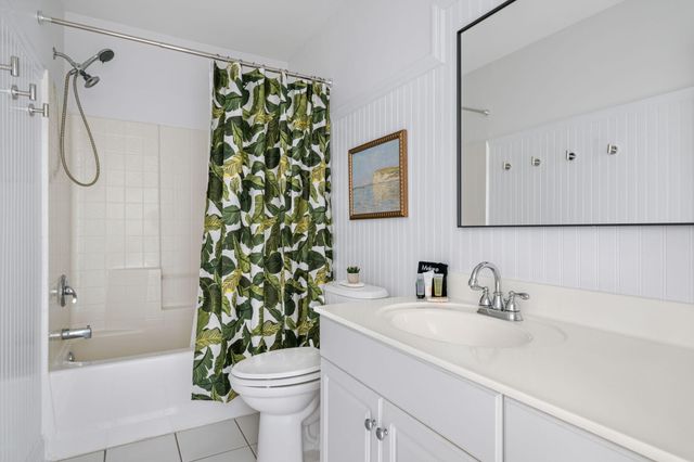 4729 Arco Lane, North Charleston, SC 29405