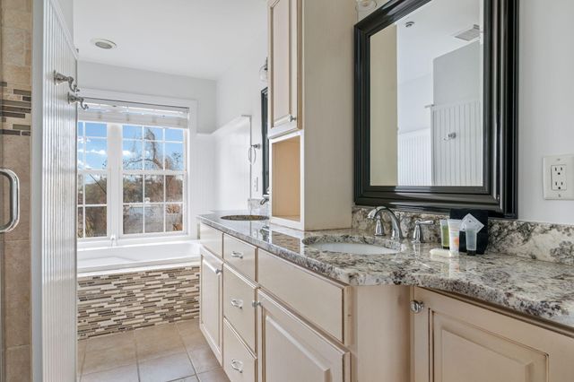 4729 Arco Lane, North Charleston, SC 29405