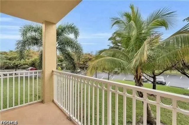 15645 Ocean Walk CIR 213, Fort Myers, FL 33908