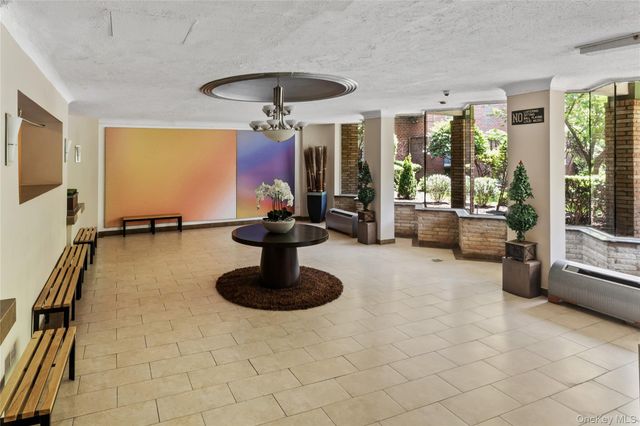 9411 59th Ave G6, Elmhurst, NY 11373