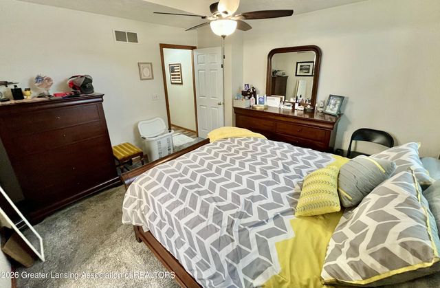 611 Angel Court, Charlotte, MI 48813