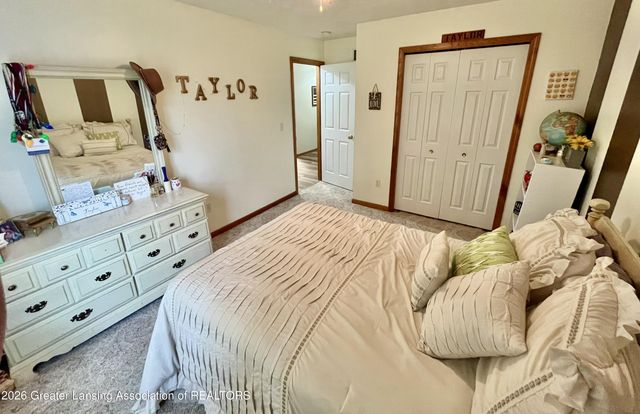 611 Angel Court, Charlotte, MI 48813