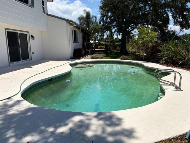 8728 COBBLESTONE DRIVE, Tampa, FL 33615