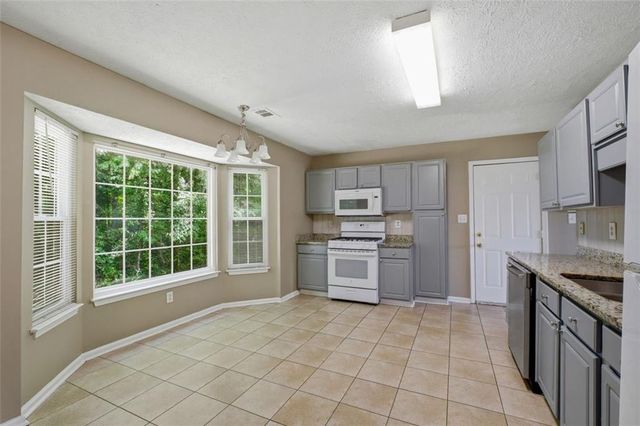 800 Revena Drive, Austell, GA 30168