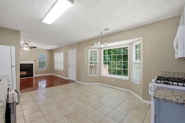 800 Revena Drive, Austell, GA 30168