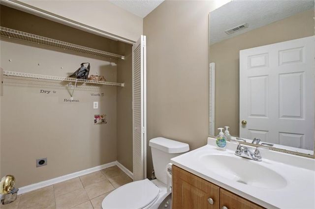 800 Revena Drive, Austell, GA 30168