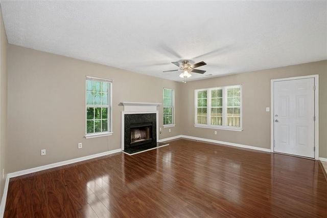 800 Revena Drive, Austell, GA 30168