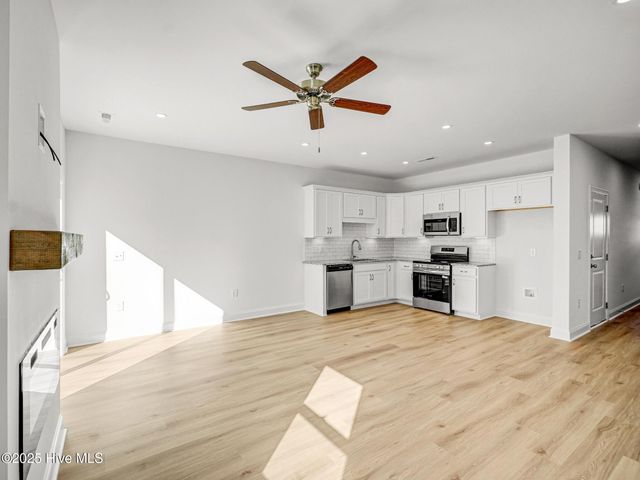 249 Townhome Lane 249, Southern Pines, NC 28387