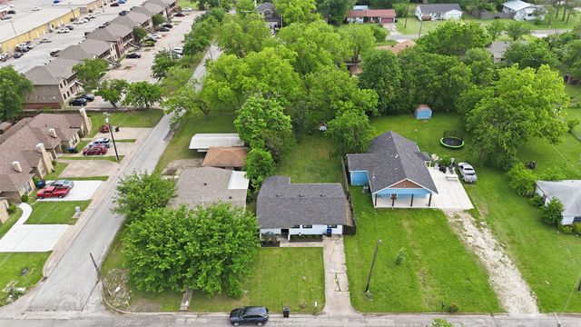3003 Mitchell Street, Greenville, TX 75402