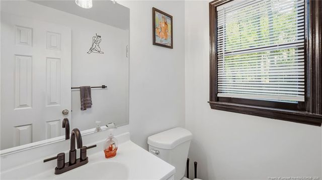 390 Hilliard Drive, Fayetteville, NC 28311