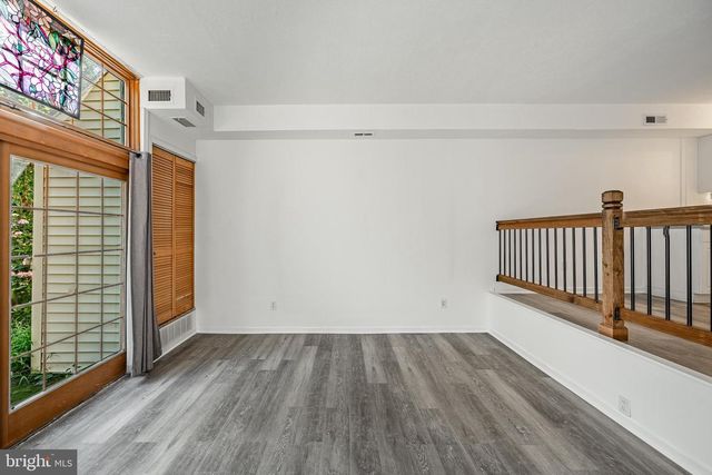 417 CENTRE #417, Norristown, PA 19403