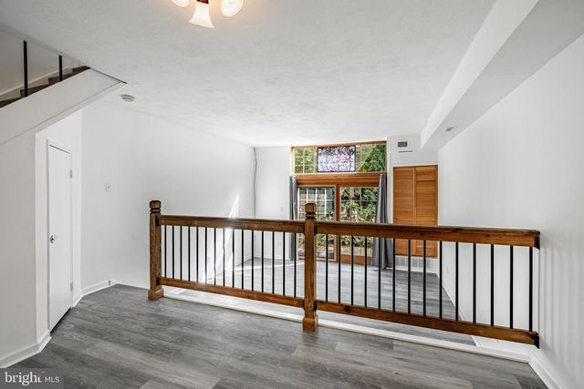 417 CENTRE #417, Norristown, PA 19403
