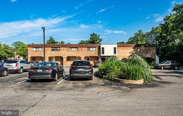 417 CENTRE #417, Norristown, PA 19403