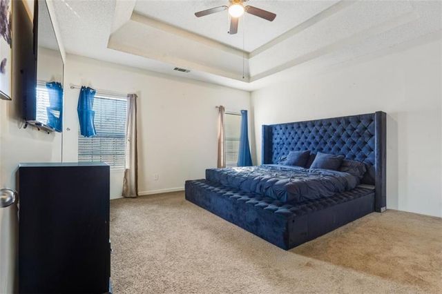 8567 Regent Street, Jonesboro, GA 30238