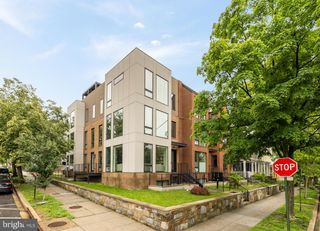 4129 8TH ST NW #1, Washington, DC 20011