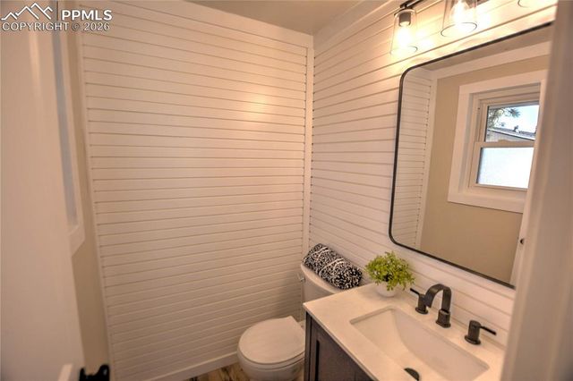 2708 Pennsylvania Avenue, Colorado Springs, CO 80907