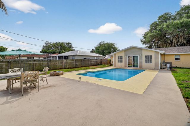 2609 TIMBERCREEK LOOP W, Lakeland, FL 33805