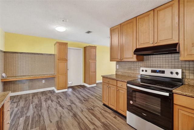 2609 TIMBERCREEK LOOP W, Lakeland, FL 33805